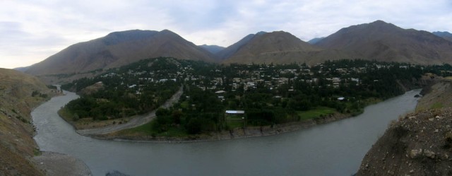 i100804 140222